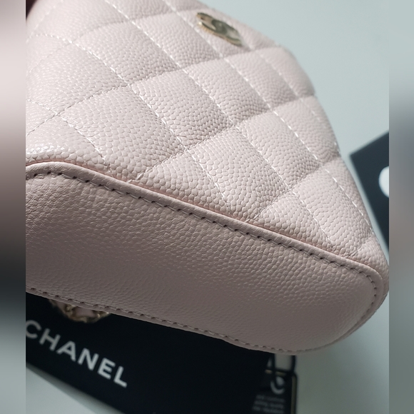 SOLD 💯 Brand New‼️ Chanel Vanity 💯 - Picture 13 of 15